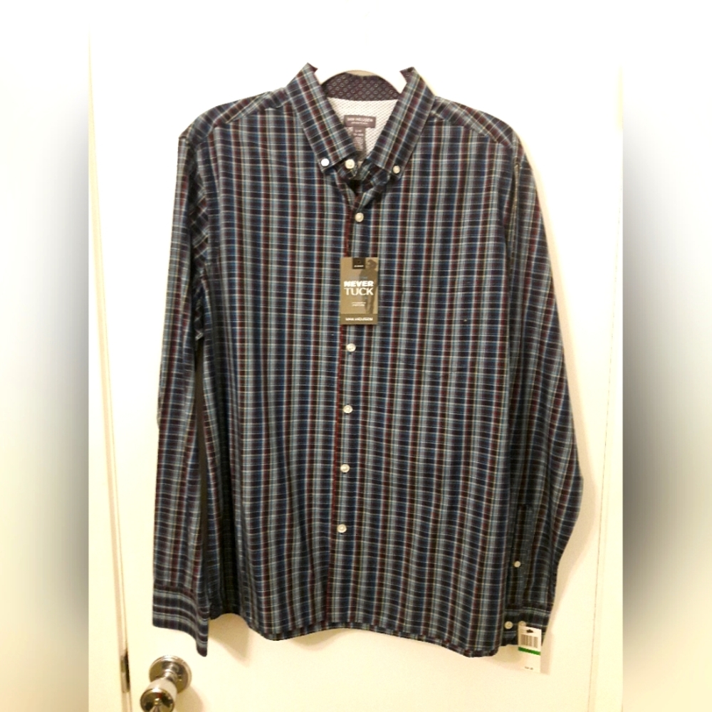 Van Heusen Never Tuck NWT Plaid Shirt Size L
